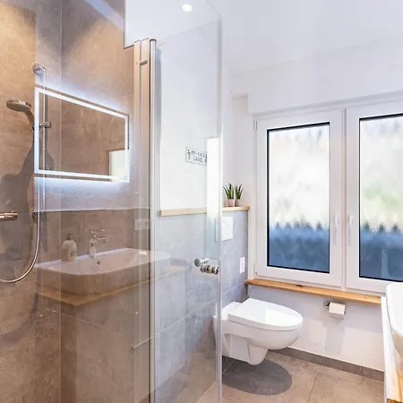 Wiese * שמאלנברג